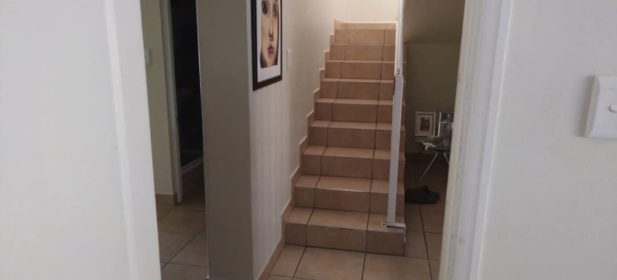 To Let 3 Bedroom Property for Rent in Seemeeu Park Western Cape
